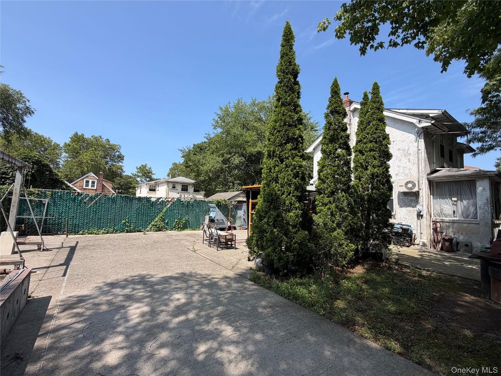 162-17 76th Road, Flushing, NY 11366 — photo 3