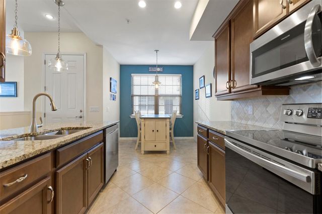 117 PORTA VECCHIO BEND 102, Nokomis, FL 34275