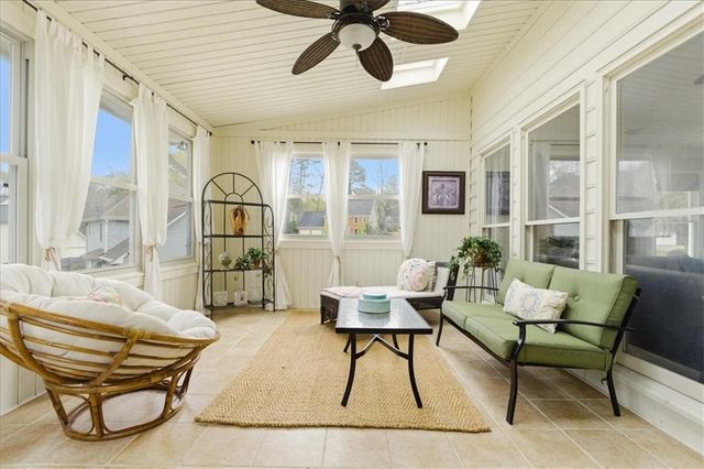 4887 Willow Creek Drive, Marietta, GA 30066