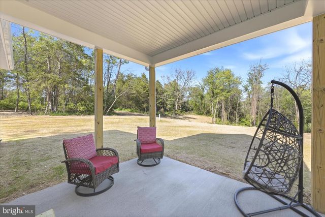 825 AVANTI DR, Bunker Hill, WV 25413