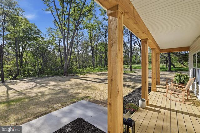 825 AVANTI DR, Bunker Hill, WV 25413