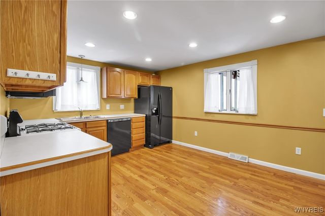 41 Dartwood Drive, Cheektowaga, NY 14227