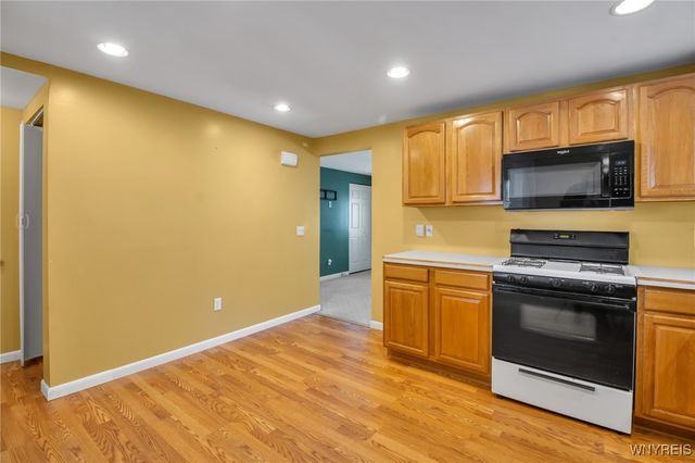 41 Dartwood Drive, Cheektowaga, NY 14227