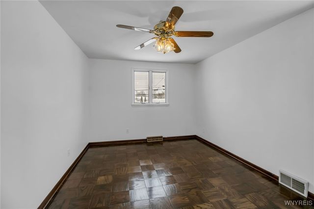 41 Dartwood Drive, Cheektowaga, NY 14227