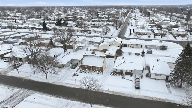 41 Dartwood Drive, Cheektowaga, NY 14227