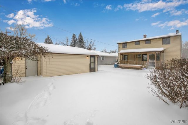 41 Dartwood Drive, Cheektowaga, NY 14227