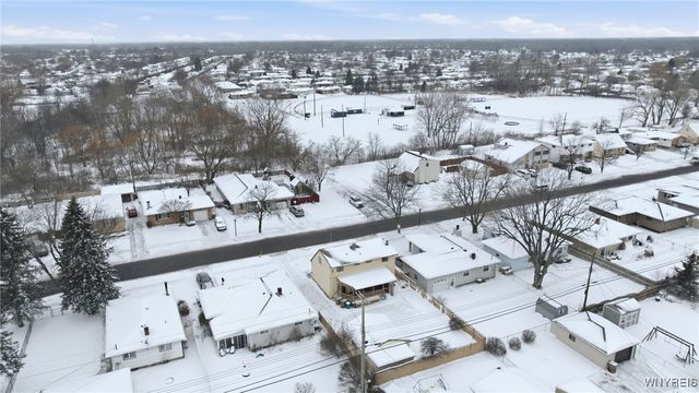 41 Dartwood Drive, Cheektowaga, NY 14227