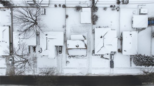 41 Dartwood Drive, Cheektowaga, NY 14227