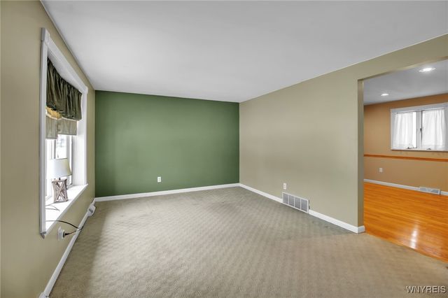 41 Dartwood Drive, Cheektowaga, NY 14227