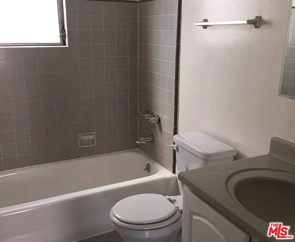 7526 Fountain Avenue, West Hollywood, CA 90046