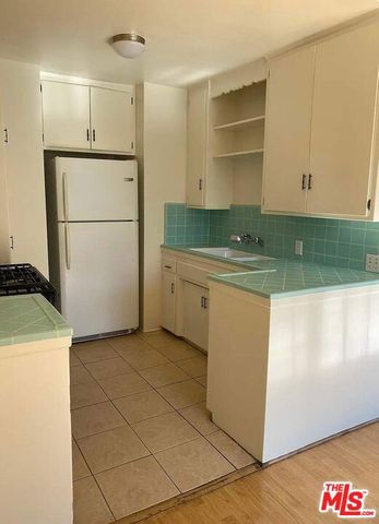 7526 Fountain Avenue, West Hollywood, CA 90046