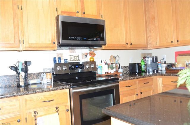 539 Barlow DR, Portsmouth, VA 23707