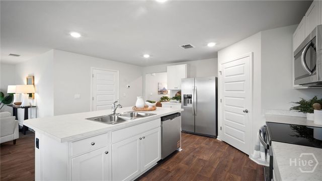 215 Lakeside Drive, Port Wentworth, GA 31407