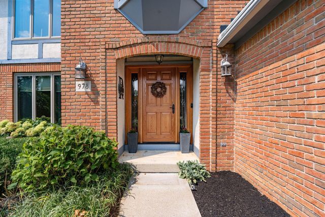 978 Valleyview Drive, Westerville, OH 43081