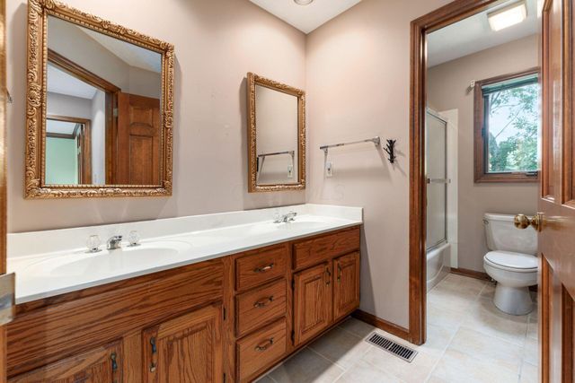 978 Valleyview Drive, Westerville, OH 43081