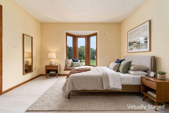 978 Valleyview Drive, Westerville, OH 43081