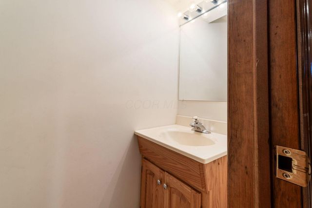 978 Valleyview Drive, Westerville, OH 43081