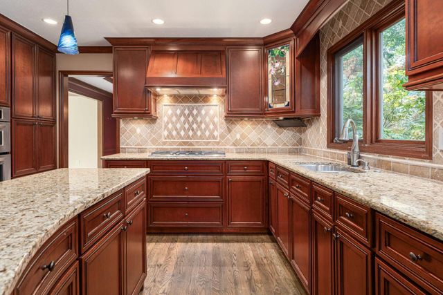 978 Valleyview Drive, Westerville, OH 43081