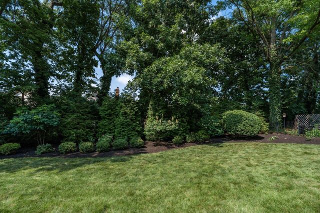 978 Valleyview Drive, Westerville, OH 43081