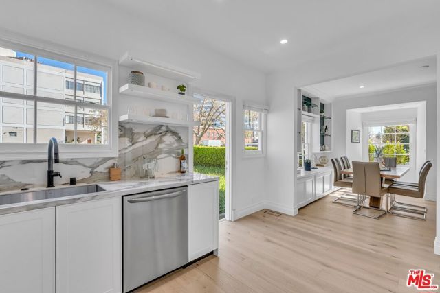 135 S Linden Drive, Beverly Hills, CA 90212