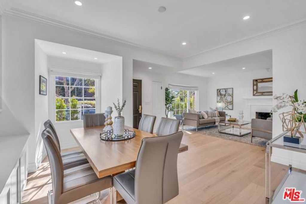 135 S Linden Drive, Beverly Hills, CA 90212