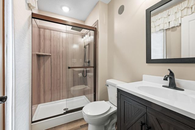 71 B Street, Saint Paul, MN 55106