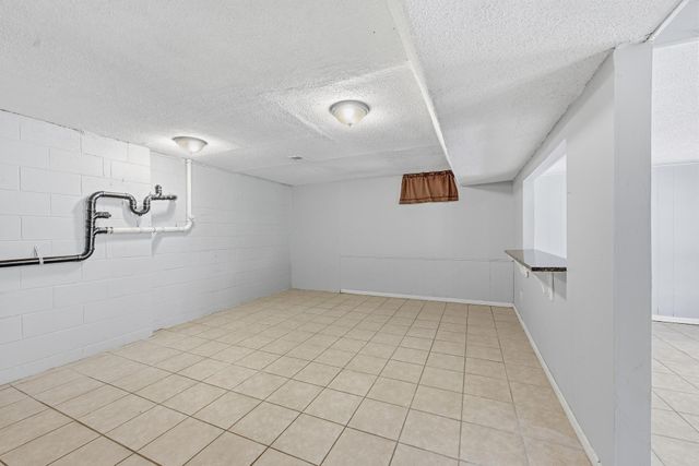 71 B Street, Saint Paul, MN 55106