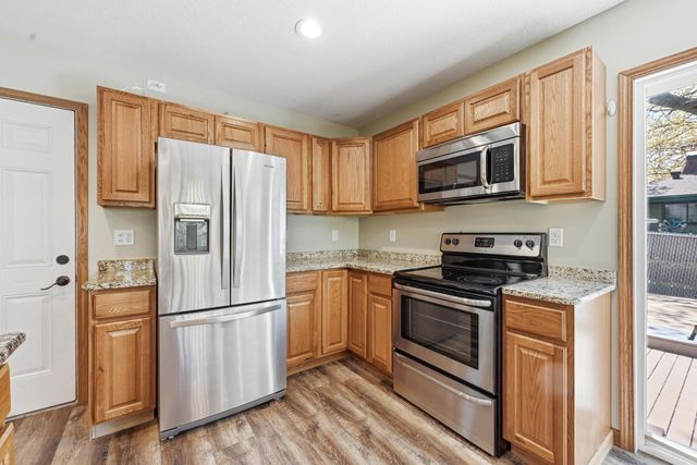 71 B Street, Saint Paul, MN 55106