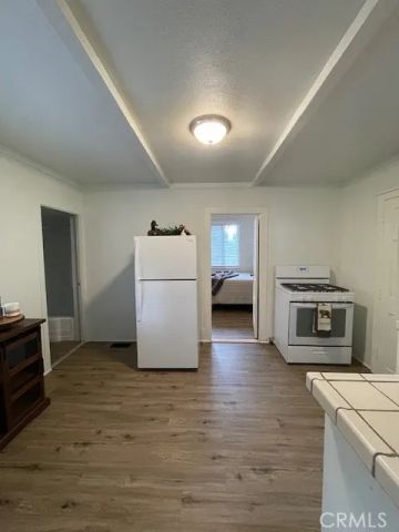 23752 Inspiration, Crestline, CA 92325