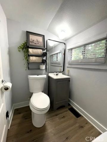 23752 Inspiration, Crestline, CA 92325