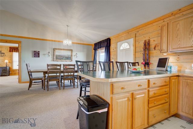 13 Coachman Lane, Mcallister, MT 59740