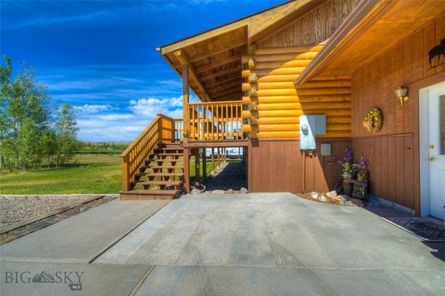 13 Coachman Lane, Mcallister, MT 59740