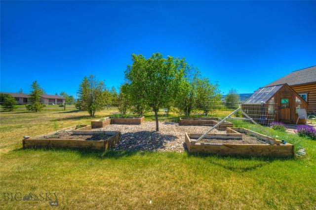 13 Coachman Lane, Mcallister, MT 59740
