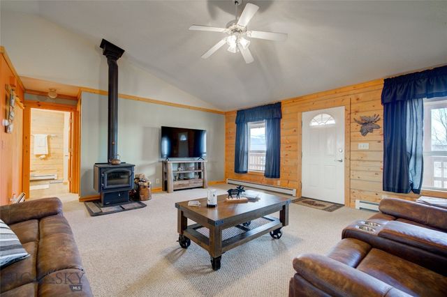 13 Coachman Lane, Mcallister, MT 59740