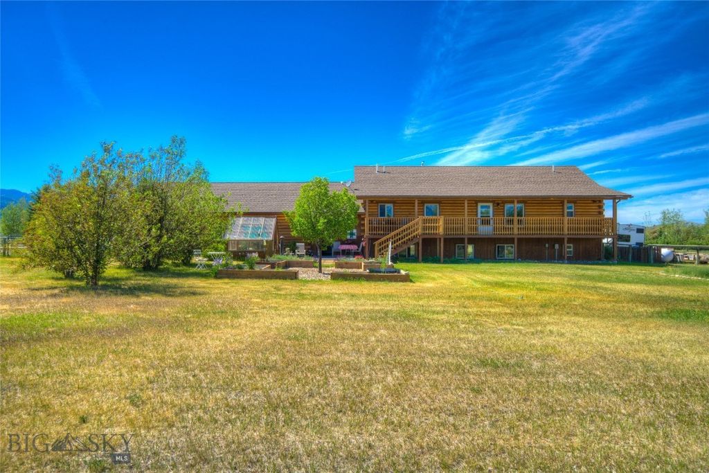 13 Coachman Lane, Mcallister, MT 59740