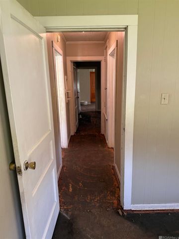 58425 Canal St, Plaquemine, LA 70764