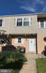 70 ASHLEY CT #230, Downingtown, PA 19335