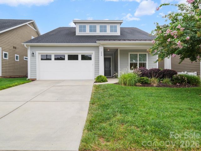 253 Stone Mountain Way, Denver, NC 28037