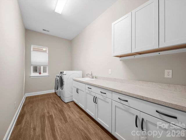 253 Stone Mountain Way, Denver, NC 28037