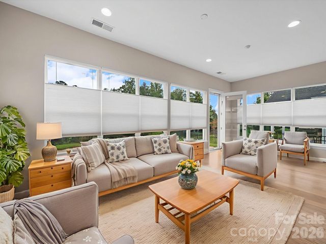 253 Stone Mountain Way, Denver, NC 28037