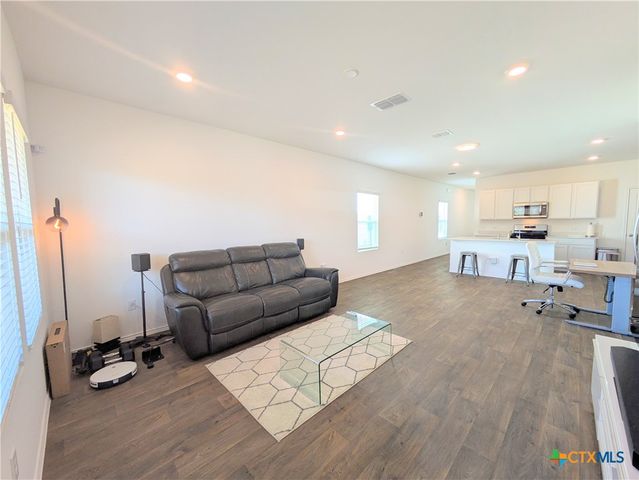 12109 Monarch Wing Drive, Buda, TX 78610