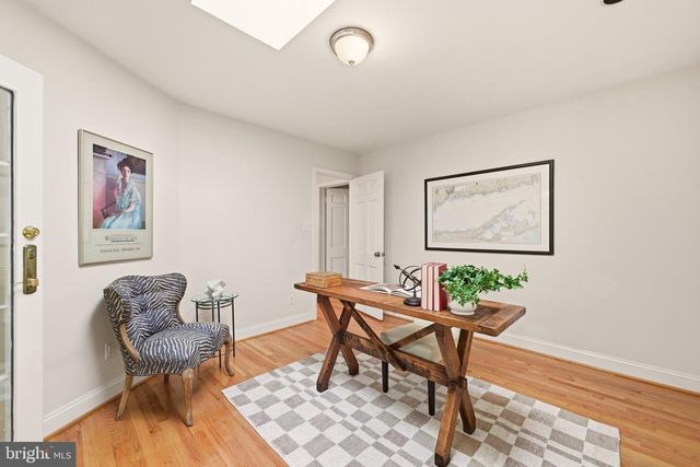 3211 FARMINGTON DR, Chevy Chase, MD 20815