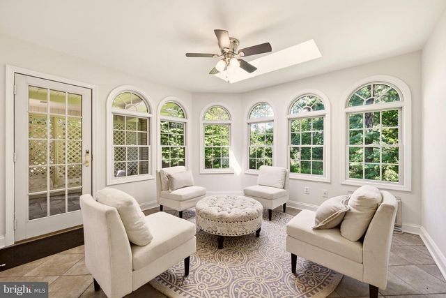 3211 FARMINGTON DR, Chevy Chase, MD 20815
