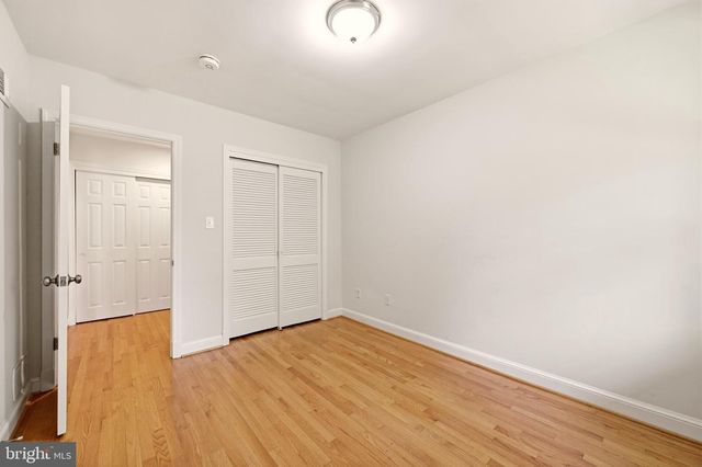 3211 FARMINGTON DR, Chevy Chase, MD 20815