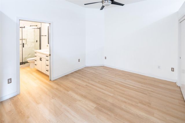 507 Sabine ST 404, Austin, TX 78701