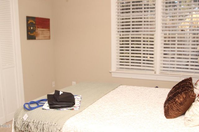 1219 Cranebridge Place, Chapel Hill, NC 27517