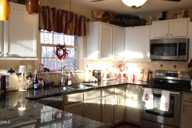 1219 Cranebridge Place, Chapel Hill, NC 27517