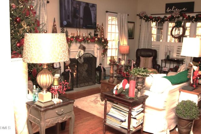 1219 Cranebridge Place, Chapel Hill, NC 27517