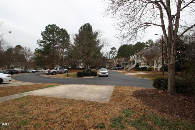 1219 Cranebridge Place, Chapel Hill, NC 27517