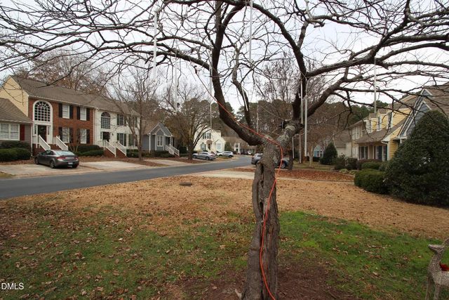 1219 Cranebridge Place, Chapel Hill, NC 27517